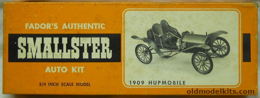 Fador 1/16 1909 Hupmobile Roadster plastic model kit